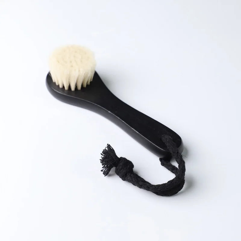 Cepillo de limpieza facial, cepillo facial de madera para exfoliar y limpiar los poros, revelar la piel suave y radiante